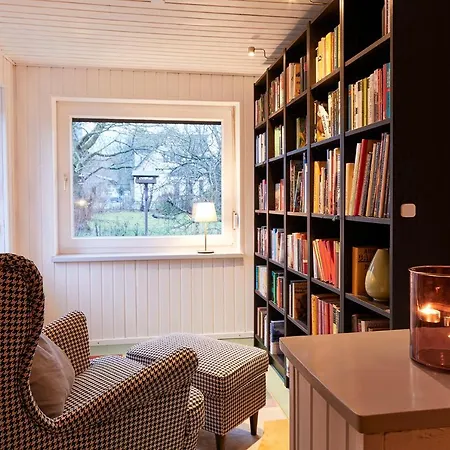 Siedlerhaus Schoenste Aussicht, Naturgarten & Sauna Hohen Demzin