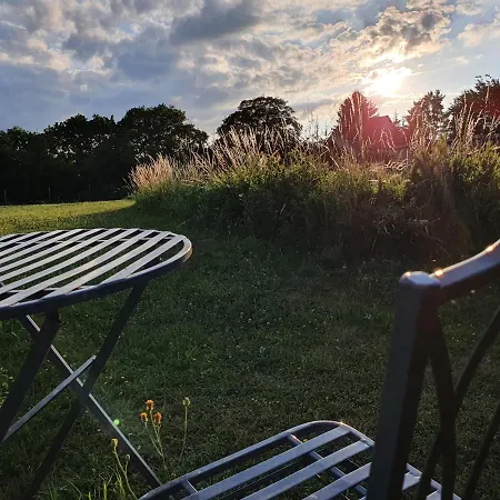 Hébergement de vacances Siedlerhaus Schoenste Aussicht, Naturgarten & Sauna