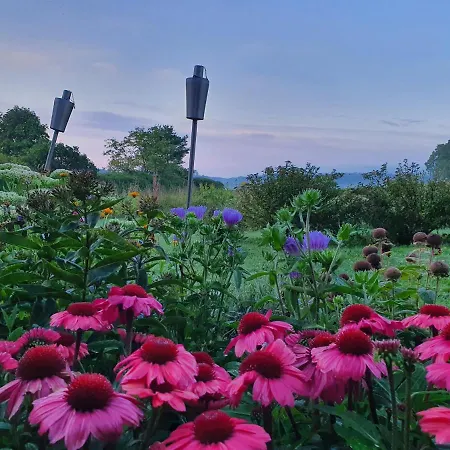 Hébergement de vacances Siedlerhaus Schoenste Aussicht, Naturgarten & Sauna *