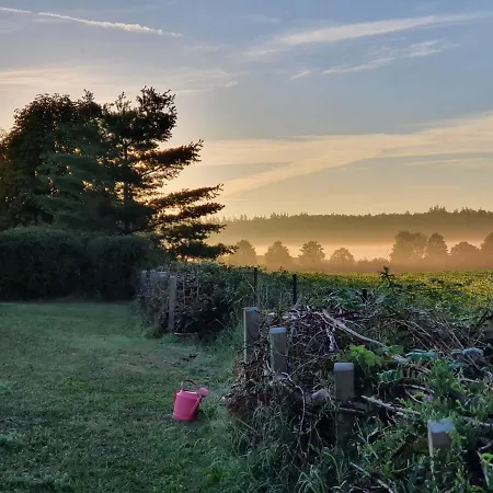 Hébergement de vacances Siedlerhaus Schoenste Aussicht, Naturgarten & Sauna