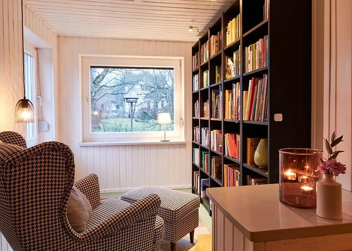 Siedlerhaus Schoenste Aussicht, Naturgarten & Sauna Hohen Demzin