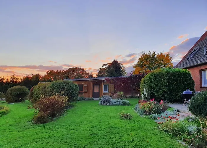 Siedlerhaus Schoenste Aussicht, Naturgarten & Sauna Сasa de vacaciones *
