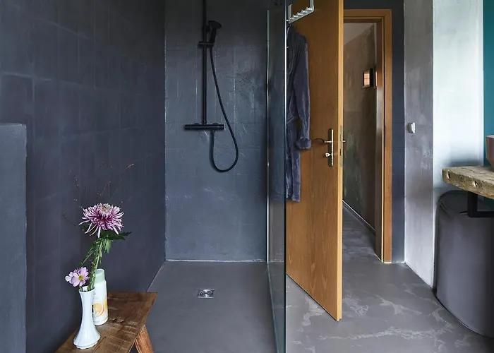 Сasa de vacaciones Siedlerhaus Schoenste Aussicht, Naturgarten & Sauna Hohen Demzin