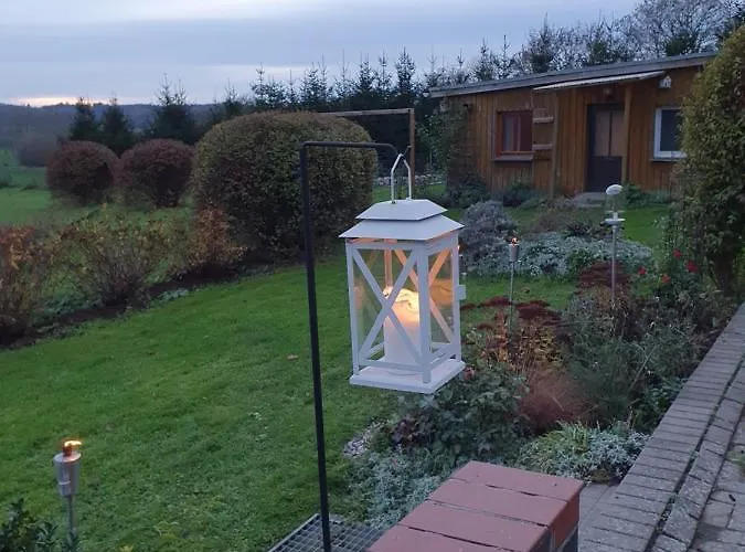Siedlerhaus Schoenste Aussicht, Naturgarten & Sauna Hohen Demzin