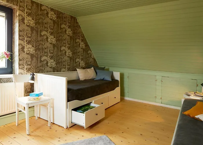 Siedlerhaus Schoenste Aussicht, Naturgarten & Sauna