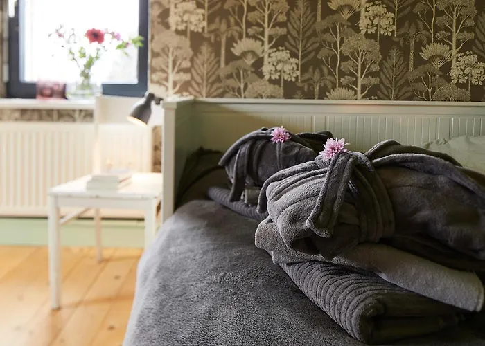 Siedlerhaus Schoenste Aussicht, Naturgarten & Sauna Сasa de vacaciones Hohen Demzin